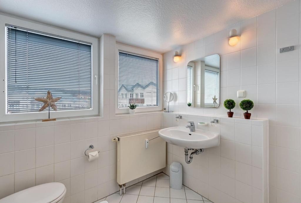 Grosse Schoene 3 Zimmer Ferienwohnung - 100 Qm - In Strandnaehe Fuer 6 Personen!! Heringsdorf (Usedom) Exterior foto