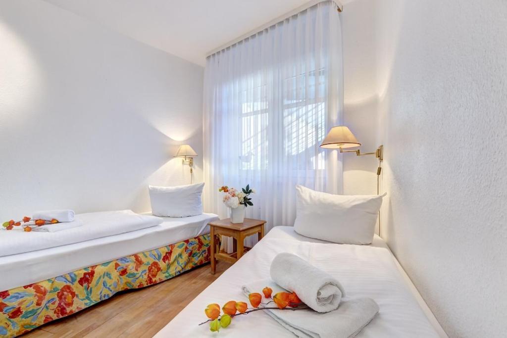 Grosse Schoene 3 Zimmer Ferienwohnung - 100 Qm - In Strandnaehe Fuer 6 Personen!! Heringsdorf (Usedom) Exterior foto